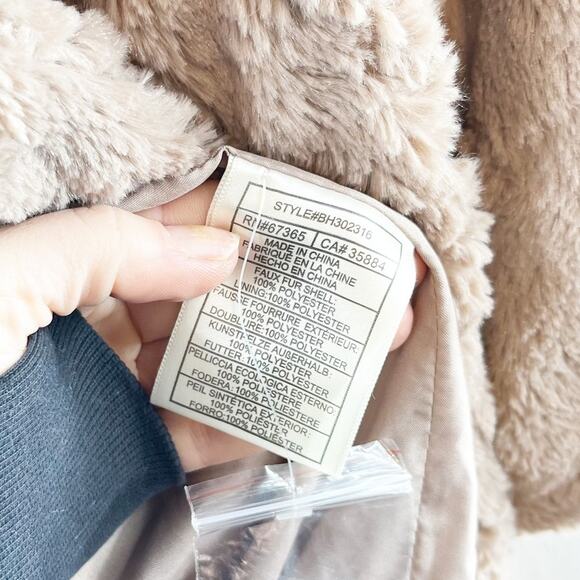 BB Dakota Long Sleeve Asymmetric Waterfall Open Tucker Faux Fur Jacket Tan XS - Picture 7 of 7